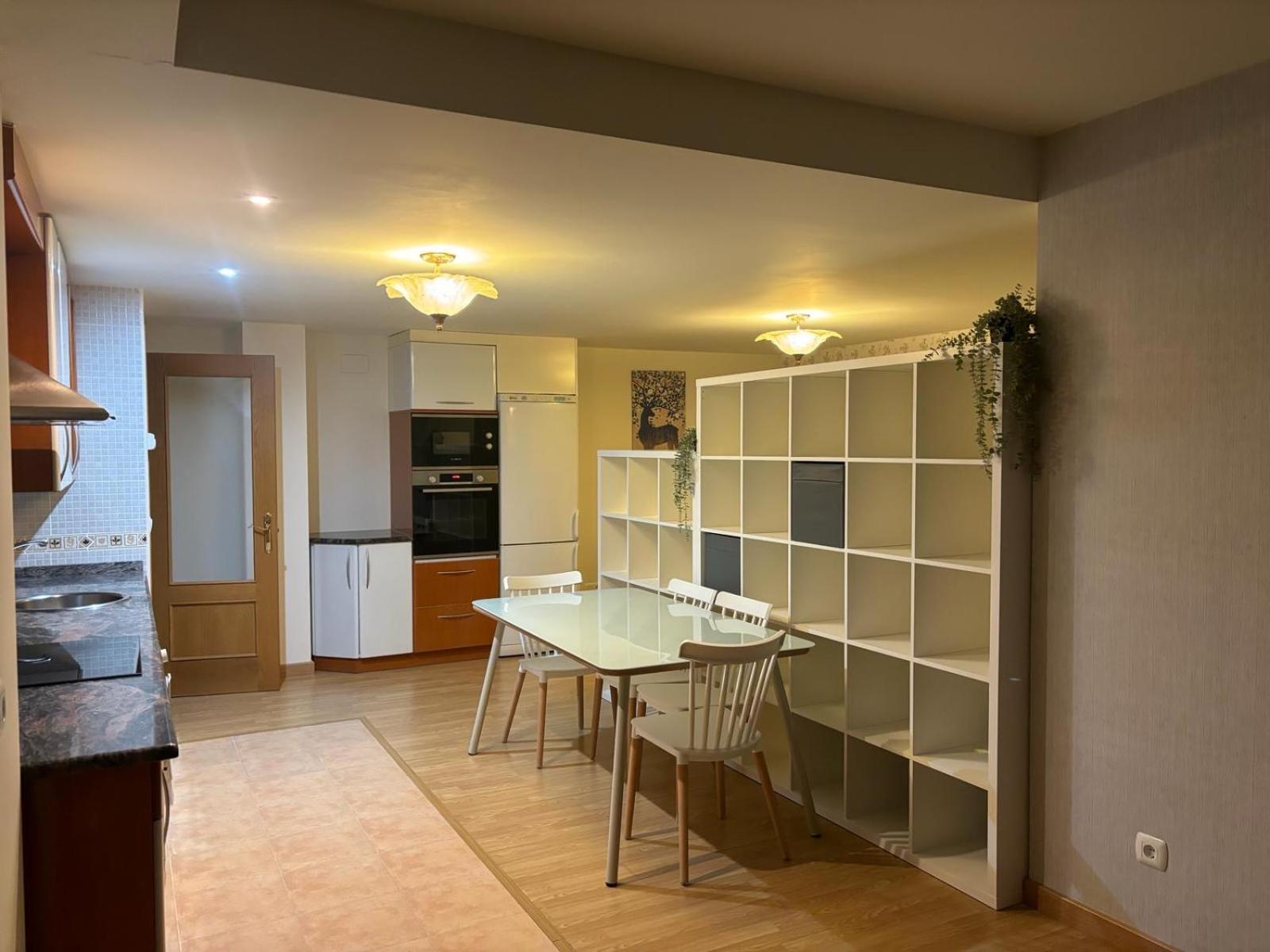 Apartamentos Palacio Azcarate Calle Calvario Ezcaray Buitenkant foto