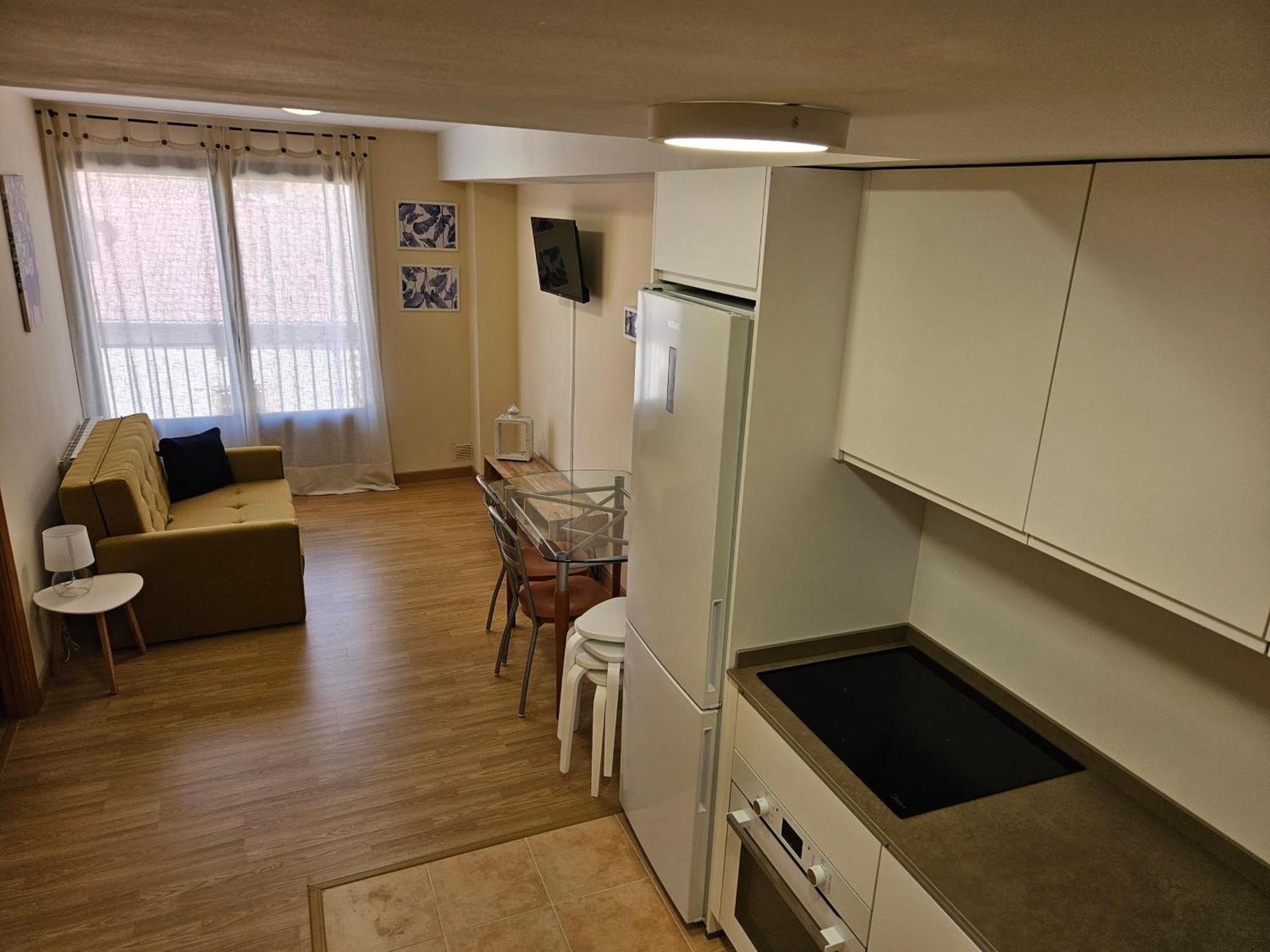 Apartamentos Palacio Azcarate Calle Calvario Ezcaray Buitenkant foto
